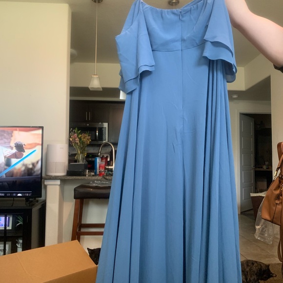 Light blue lulus off the shoulder dress. New with tags never used. Very pretty - Picture 2 of 3